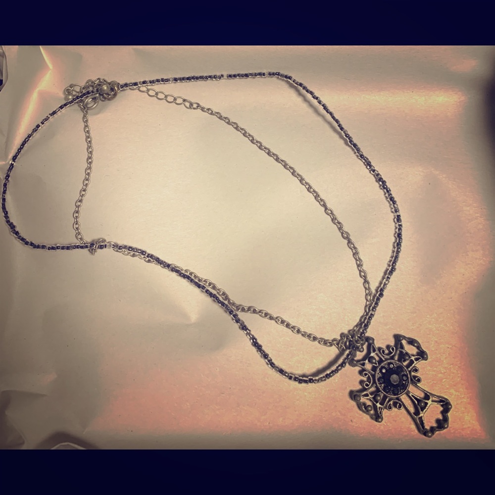 Cross Cross necklace
